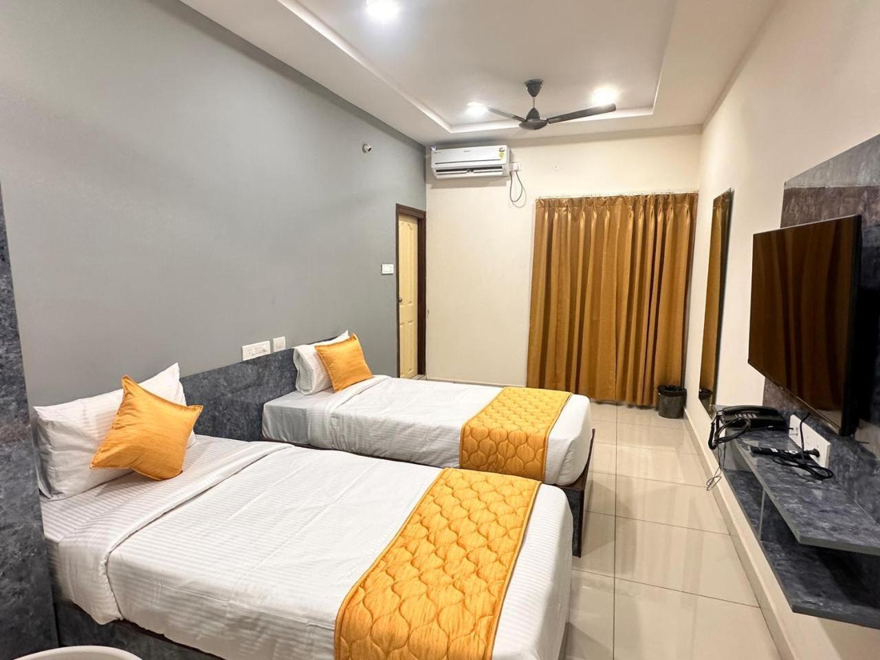 Hotel Aerotel,Hyderabad Shamshabad Exteriör bild